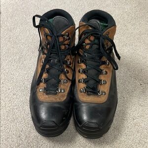 Wolverine Men's Black and Brown Hiking Boots size 10.5